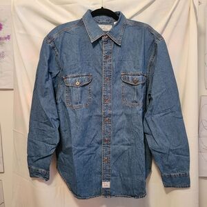 Levi Strauss Signature Denim Button Down Shirt